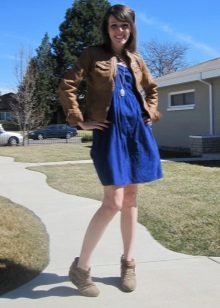 Robe bandeau en combinaison avec une veste