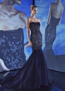 Robe en dentelle sirène sans bretelles