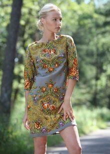 Robe écharpe courte