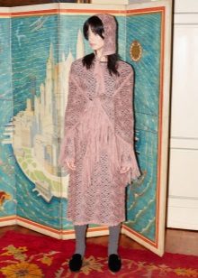 Robe en laine à tricoter