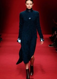 Robe en laine bleue