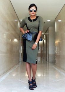 Robe basque de style militaire