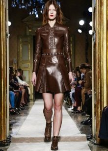 Robe en cuir écologique