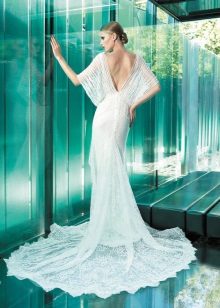 Robe à dos ouvert et manches courtes