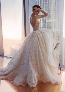 Robe moelleuse à dos ouvert