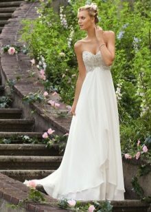 Robe empire avec corsage