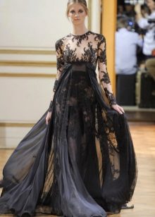 Robe de soirée de style Empire avec de la dentelle
