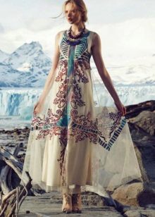 Habiller dans le style de l'été boho