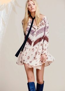 Habiller dans le style de boho court
