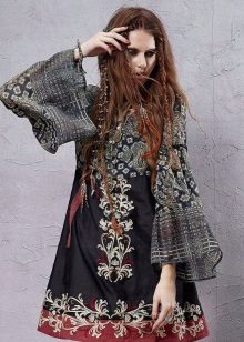 Boho robe courte avec imprimé