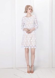 Robe rétro avec dentelle
