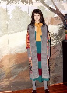 Robe d'hiver tricotée avec imprimé