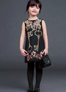 Robe élégante pour les filles directement