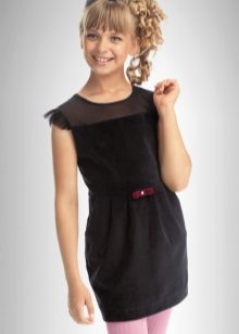 Robe élégante pour cocktail entre filles