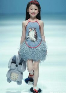 Robe courte d'été pour les filles