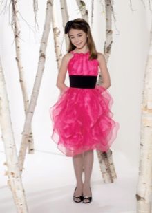 Robe de soirée élégante pour fille avec une jupe volumineuse