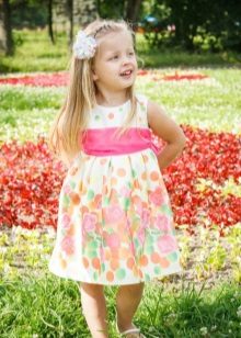 Robe élégante pour fille en fleuron