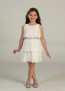 Robe élégante pour un short fille complet
