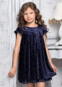 Robe trapèze élégante pour une fille pleine