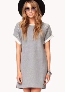 élégante robe de foot