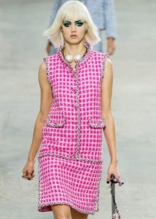 robe en tweed rose