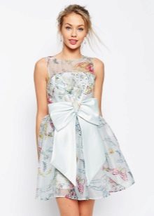 robe en organza avec noeud