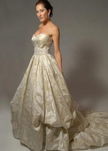 robe de brocart moelleux
