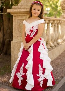 Robe longue rouge pour la classe de bal 4