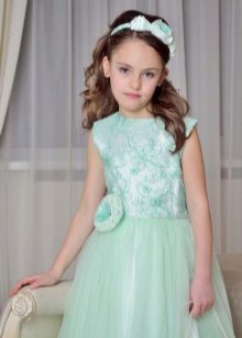Robe à la menthe pour la classe de bal 4
