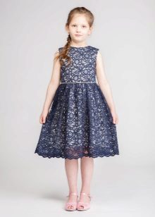 Robe en dentelle pour l'obtention du diplôme 4