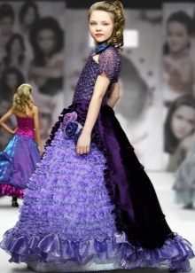 Robe moelleuse violette avec un train pour la classe de bal 4