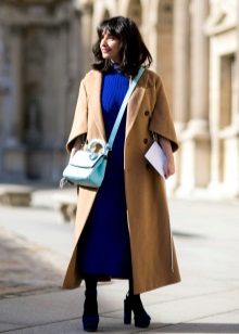 Long manteau à robe longue
