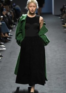 Manteau pour une longue robe de soirée