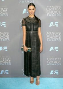 Robe noire d'embrayage à cuir