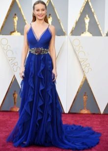 Ceinture à la robe bleue
