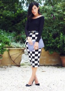 Jupe crayon au quotidien