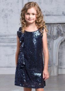 Robe de cocktail pour les filles droites