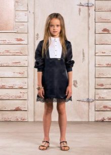 Robe de cocktail en satin pour fille