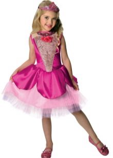 Robe de Nouvel An pour la fille courte