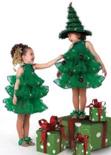 Robe de Noël pour les filles 2 ans Yolochka