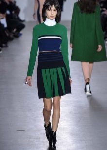 jupe sport noire et verte chaude