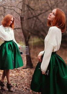 jupe duveteuse vert foncé