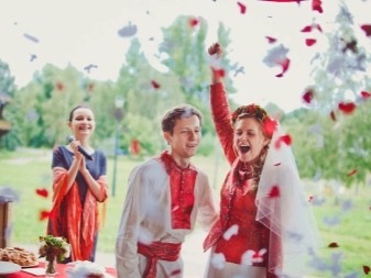 Mariage moderne dans le style russe