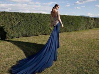 Robe de soirée de Tarik Ediz avec un train