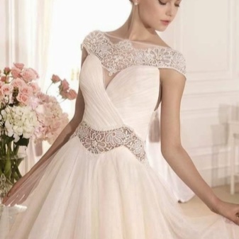 Robe de mariée Tarik Ediz à lacets