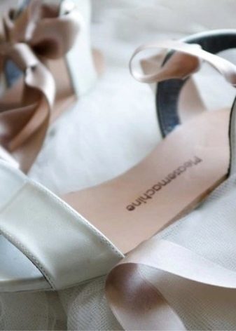 Sandales de mariage pour la cérémonie de la plage
