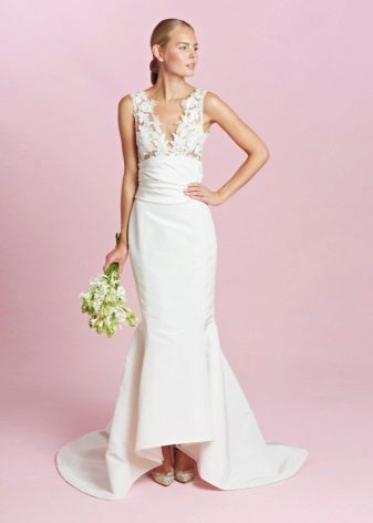 Robe de mariée en dentelle par Oscar de la Renta