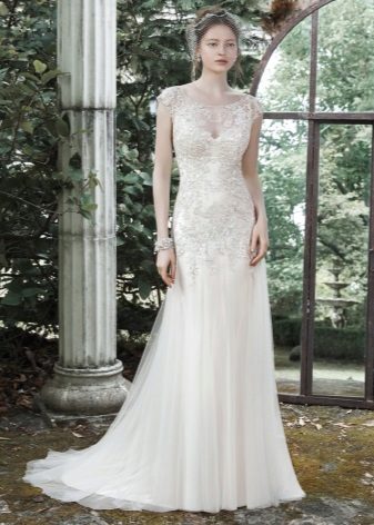 Robe de mariée avec haut en dentelle droite