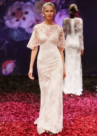 Robe de mariée avec haut en dentelle droite