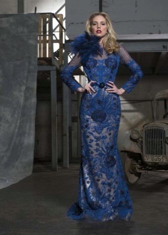 Robe de soirée en dentelle bleue